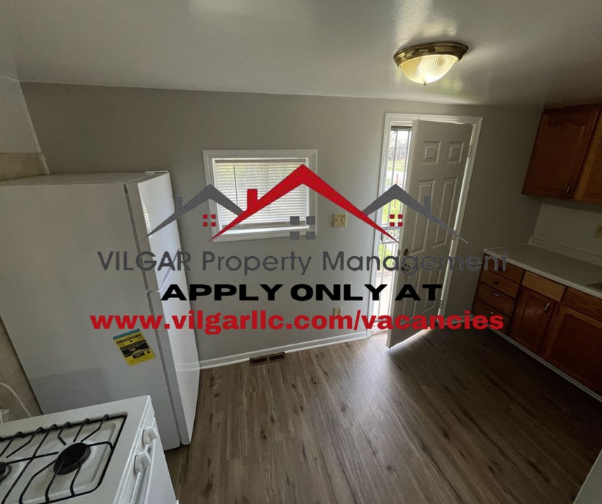 3904 Adams St in Gary, IN - Building Photo