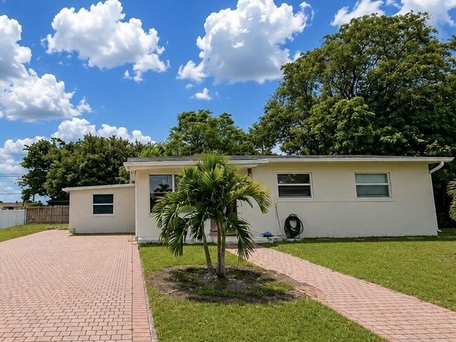 property at 3300 SW 32nd Ct