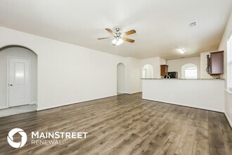 9225 Lone Cypress Dr in Forney, TX - Building Photo - Building Photo