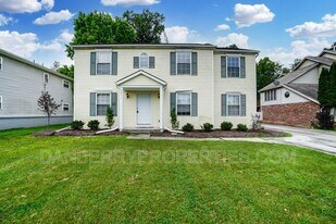 4211 S Terrace View St in Toledo, OH - Building Photo