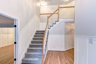 302 Treis Trail in Yorktown, VA - Building Photo - Building Photo