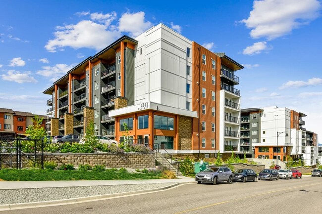 Lakeview Pointe in West Kelowna, BC - Building Photo - Building Photo