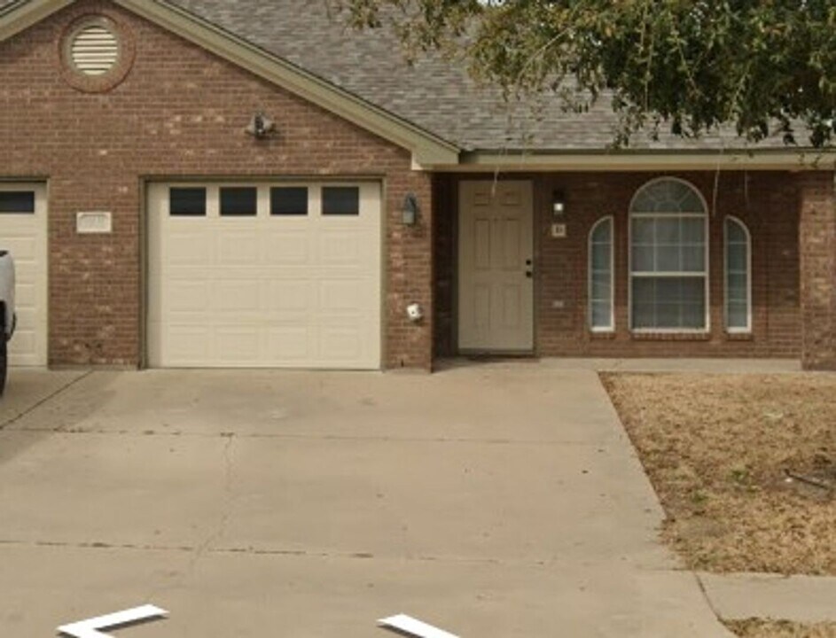 2207 Bachelor Button Blvd in Killeen, TX - Building Photo
