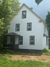 3202 Bradwell Ave in Cleveland, OH - Building Photo - Building Photo