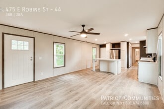 475 E Robins St in Conway, AR - Building Photo - Building Photo