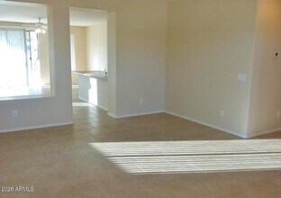 6597 W Lawrence Ln in Glendale, AZ - Building Photo - Building Photo