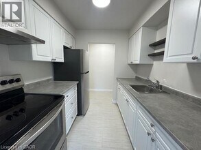 232 Louisa St in Kitchener, ON - Building Photo - Building Photo