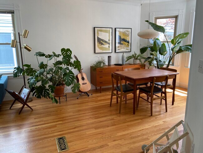 1431 Cambridge Street in Cambridge, MA - Building Photo - Building Photo