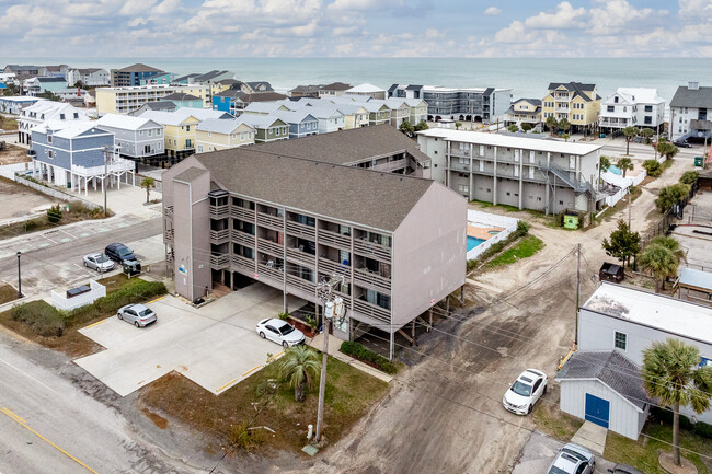 Garden City Guest House in Murrells Inlet, SC - Building Photo - Building Photo