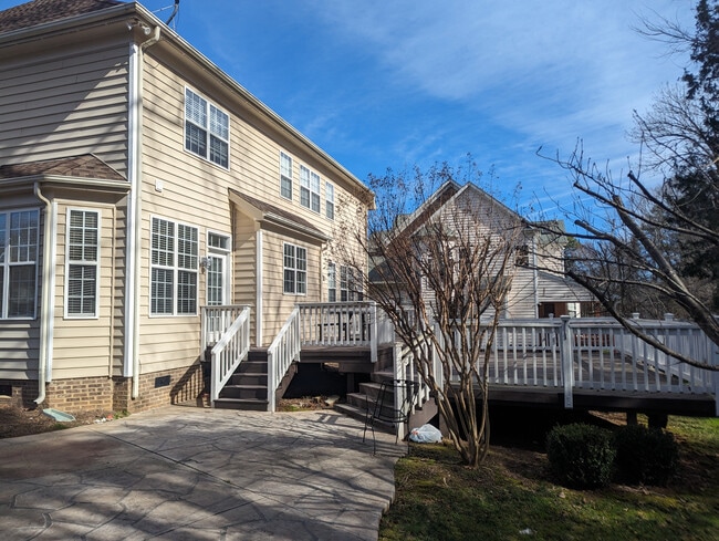 Room in House on Priory Ct