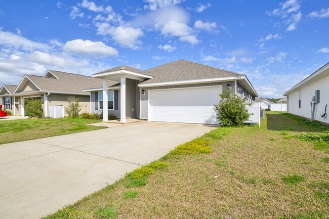 23964 Unbridled Lp in Daphne, AL - Building Photo - Building Photo