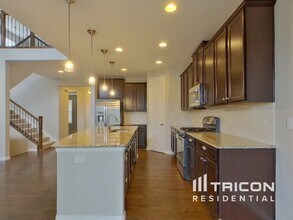 8466 Violet Ct in Arvada, CO - Foto de edificio - Building Photo
