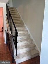 7933 Pebble Brook Ct in Springfield, VA - Foto de edificio - Building Photo