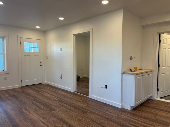 property at 4 Orchard St