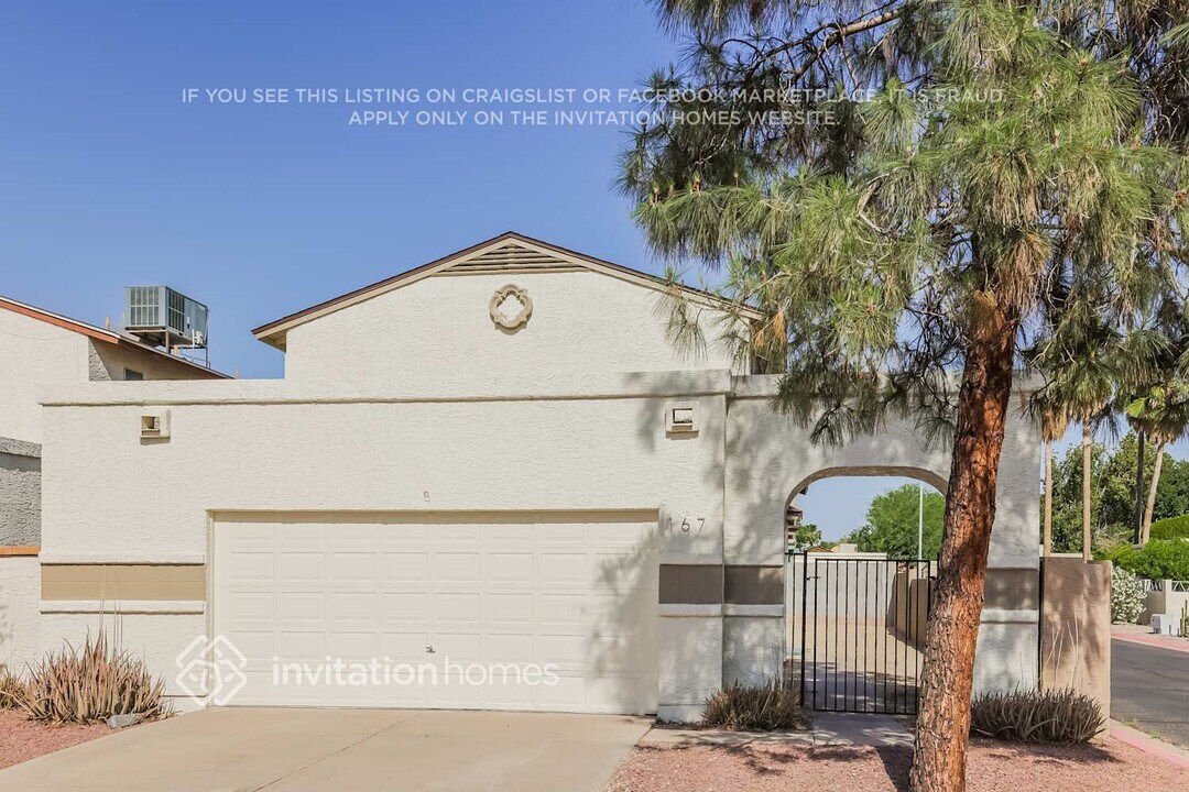630 E Jensen St in Mesa, AZ - Building Photo