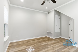 117 Earle Taylor Ln in Ocean Springs, MS - Building Photo - Building Photo