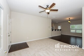 4717 Opus Ln in Charlotte, NC - Building Photo - Building Photo