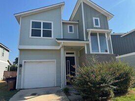 206 Verrado Path in Austin, TX - Building Photo