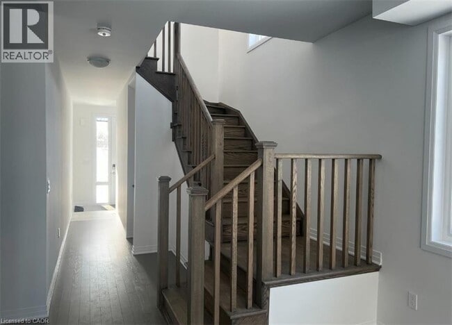 95 Manuel St in Stratford, ON - Building Photo - Building Photo