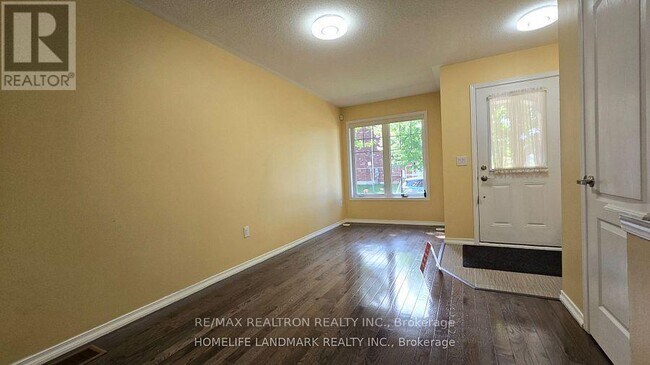 16 Truchard Ave in Markham, ON - Building Photo - Building Photo