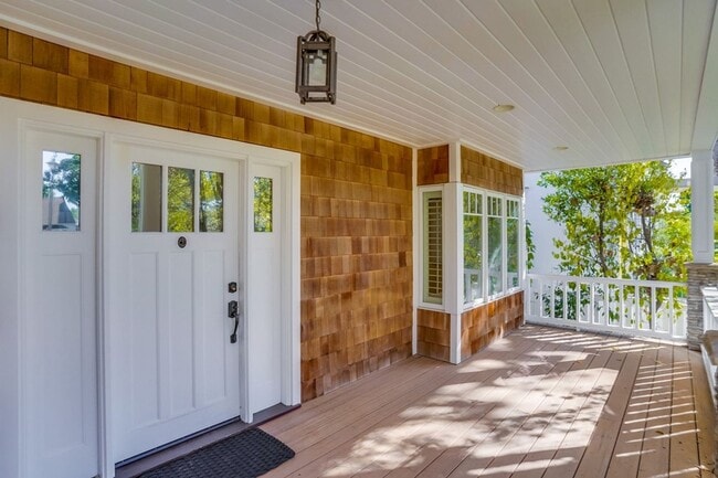 386 Orlena Ave in Long Beach, CA - Building Photo - Building Photo