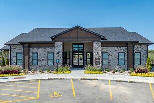 19Nineteen Promenade in Union, KY - Building Photo