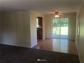 140 Lemieux Ln SE in Tenino, WA - Building Photo - Building Photo