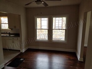 1410 santa monica in San Antonio, TX - Building Photo - Building Photo