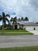 18969 SE Kokomo Ln in Jupiter, FL - Building Photo