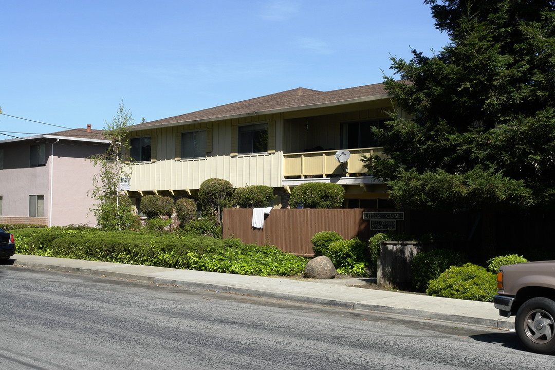 1553 Oxford St in Redwood City, CA - Building Photo