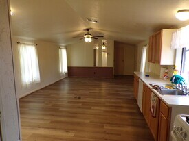 4413 E Glisch Rd in Sierra Vista, AZ - Building Photo