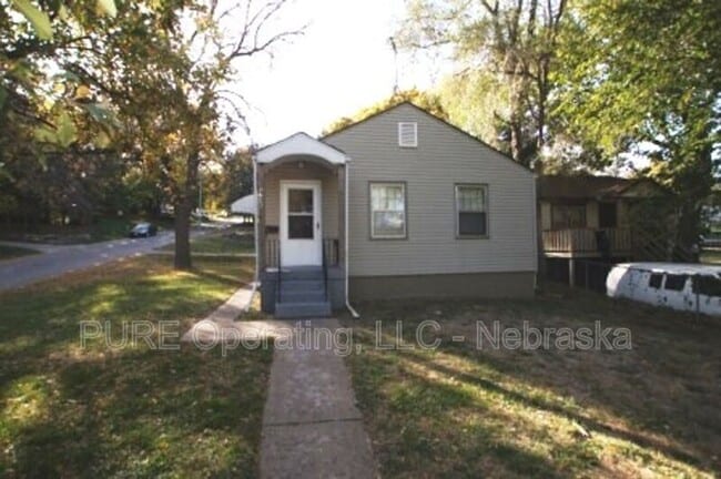 4602 N 47th St in Omaha, NE - Building Photo - Building Photo