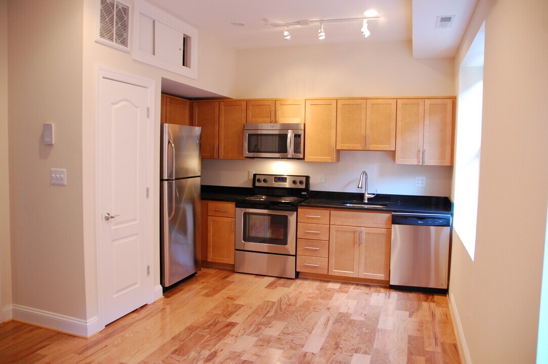 1319 Park Rd NW in Washington, DC - Building Photo