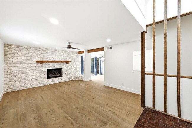 6202 Laurel Valley Dr in Austin, TX - Building Photo - Building Photo