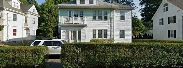 92 W Central St in Natick, MA - Building Photo - Building Photo