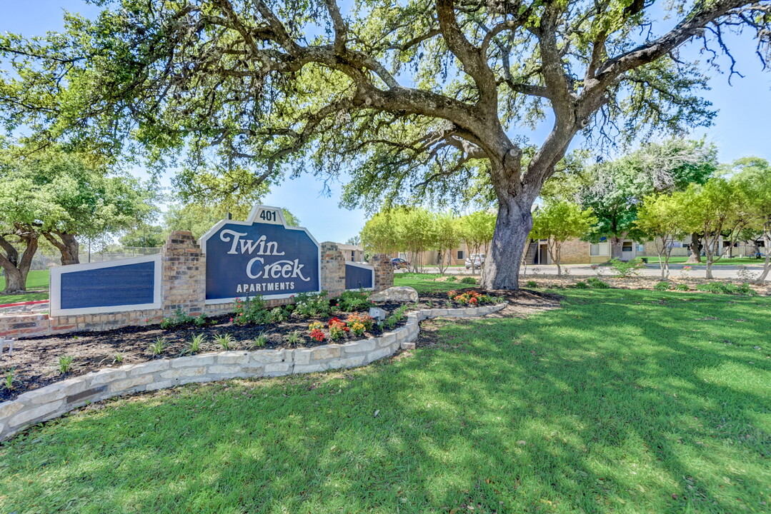 Twin Creek in Killeen, TX - Foto de edificio