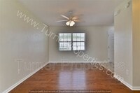 128 Cascade Dr photo'