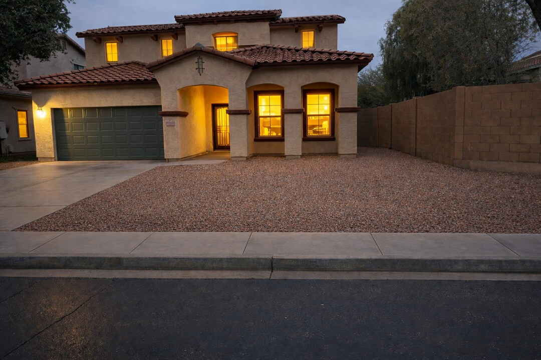 3514 S 81st Dr in Phoenix, AZ - Building Photo