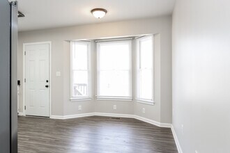 207 Pinonwood Dr in Simpsonville, SC - Building Photo - Building Photo