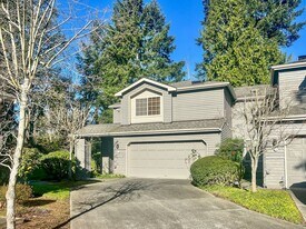 11424 NE 115th Ct in Kirkland, WA - Building Photo