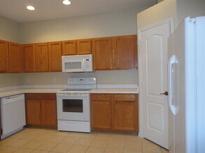 8809 Founders Cir in Palmetto, FL - Building Photo - Building Photo