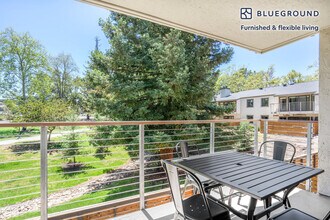 350 Sharon Park Dr in Menlo Park, CA - Building Photo - Building Photo