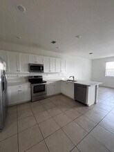 11378 SW 254th Terrace in Princeton, FL - Building Photo - Building Photo