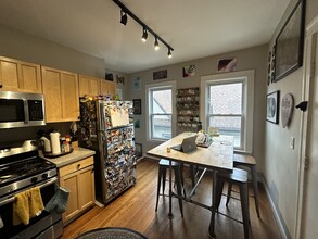 9 Medford St, Unit 3 in Somerville, MA - Building Photo - Building Photo