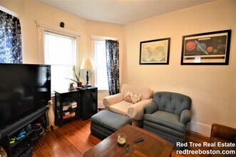 67 Washburn Ave in Cambridge, MA - Building Photo - Building Photo