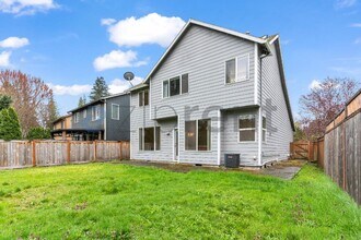 21312 Redtop Terrace in Sherwood, OR - Building Photo - Building Photo