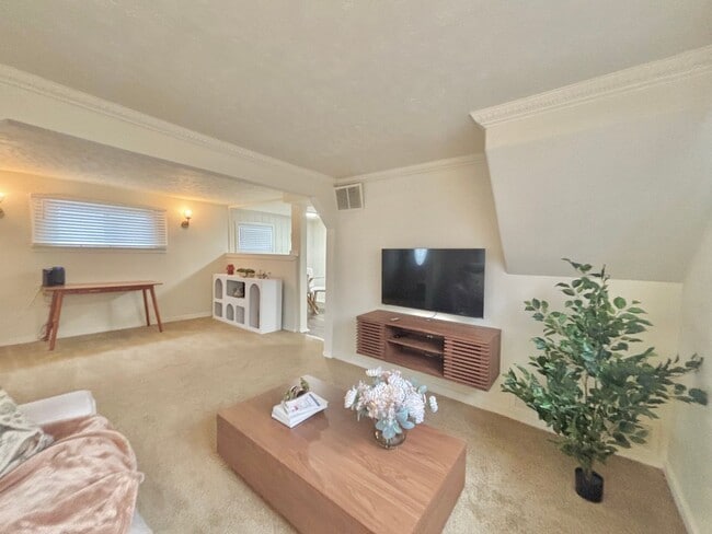 332 Cascade Pl in Rochester, NY - Building Photo - Building Photo