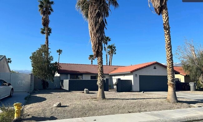 67265 Medano Rd in Cathedral City, CA - Building Photo - Building Photo