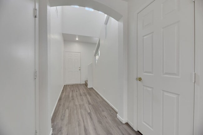 9249 Nerone Ave in Las Vegas, NV - Building Photo - Building Photo