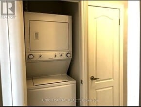 8323 Kennedy Rd in Markham, ON - Building Photo - Building Photo